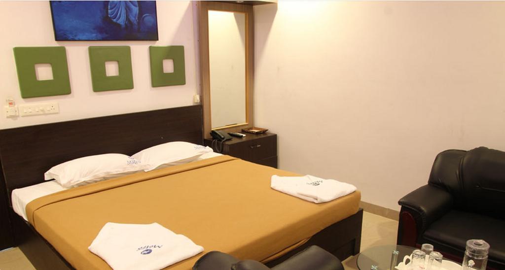 Hotel Metro Kumbakonam Zimmer foto